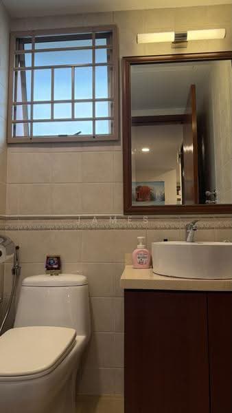 The Rivervale, 1 Rivervale Link, Hougang / Punggol / Sengkang, 3 Bedrooms, 1,302 sqft, Condominium For Sale, by James Ng, 500261578 - Bathroom - PropertyGuru.com.sg