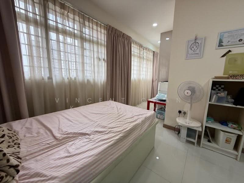 229A Sumang Lane, 229A 229A, Hougang / Punggol / Sengkang, 3 Bedrooms, 1,216 sqft, HDB Flat For Sale, by Vincent Chan Koon Koon, 500261585 - PropertyGuru.com.sg