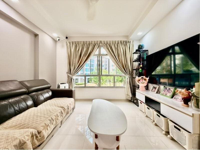 120A Canberra Crescent, 120A 120A, Sembawang / Yishun, 3 Bedrooms, 1,001 sqft, HDB Flat For Sale, by Terence Ng, 500261592 - PropertyGuru.com.sg