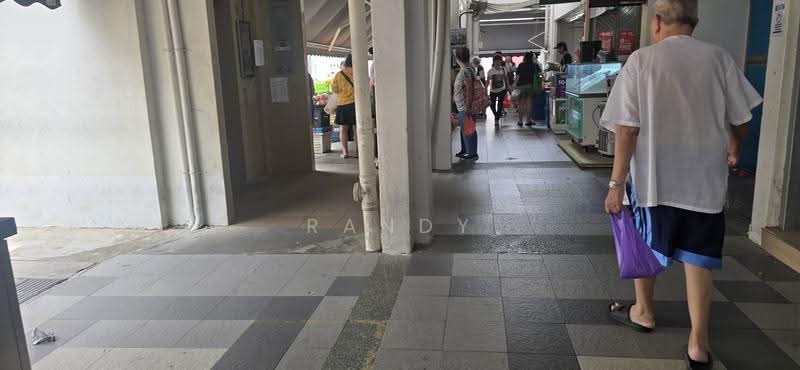 Super Rare available near coffee shop 4D, street 81, Pasir Ris / Tampines, 800 sqft, Shop / Shophouse For Rent, by Randy How, 500261593 - Exterior - CommercialGuru.com.sg