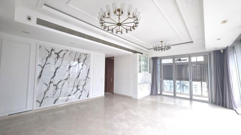 Gramercy Park, 57 Grange Road, Tanglin / Holland / Bukit Timah, 3 Bedrooms, 2,185 sqft, Condominium For Sale, by Tricia Tan, 500261595 - Living Room - PropertyGuru.com.sg
