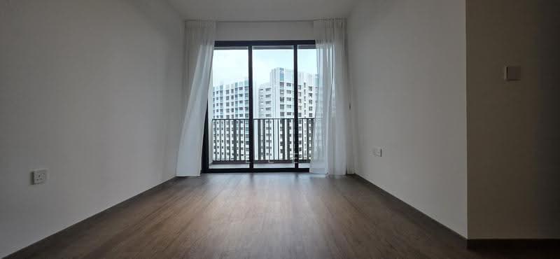 Norwood Grand, Admiralty / Woodlands, 4 Bedrooms, 1,313 sqft, Condominium For Sale, by Lee Gek Keng (G K Lee), 500261626 - Balcony - PropertyGuru.com.sg