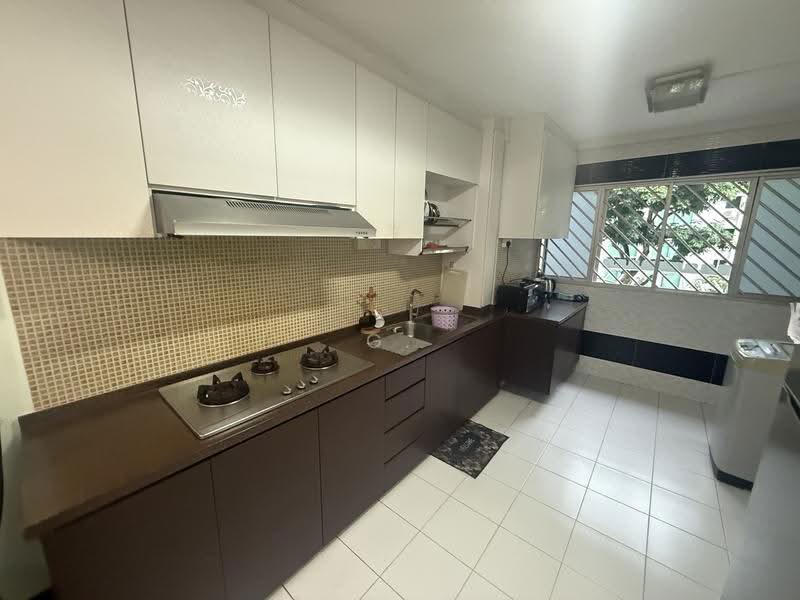 150 Ang Mo Kio Avenue 5, 150 Ang Mo Kio Avenue 5, Ang Mo Kio / Bishan / Thomson, 2 Bedrooms, 894 sqft, HDB Flat For Sale, by G. Rajan, 500261654 - Kitchen - PropertyGuru.com.sg