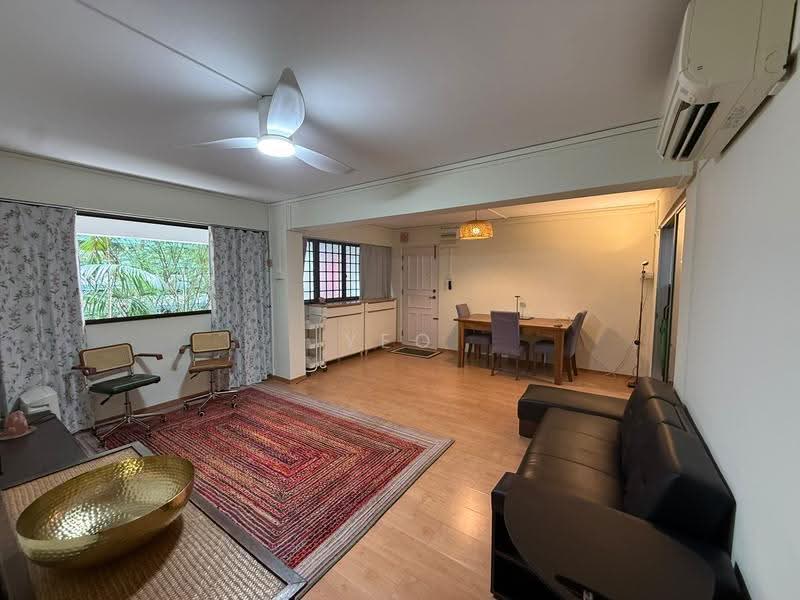 201 Toa Payoh North, 201 Toa Payoh North, Balestier / Toa Payoh, 3 Bedrooms, 936 sqft, HDB Flat For Sale, by Yeo Tong Boon, 500261657 - Living Room - PropertyGuru.com.sg