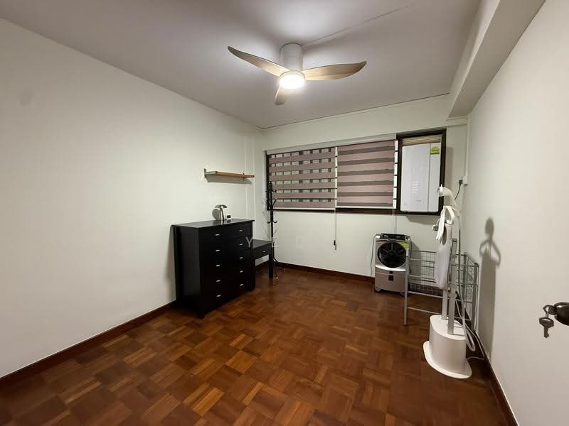 201 Toa Payoh North, 201 Toa Payoh North, Balestier / Toa Payoh, 3 Bedrooms, 936 sqft, HDB Flat For Sale, by Yeo Tong Boon, 500261657 - Bedroom - PropertyGuru.com.sg