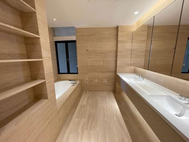 The Colonnade, 82 Grange Road, Tanglin / Holland / Bukit Timah, 3 Bedrooms, 3,993 sqft, Condominium For Rent, by John Koh, 500261659 - Bathroom - PropertyGuru.com.sg