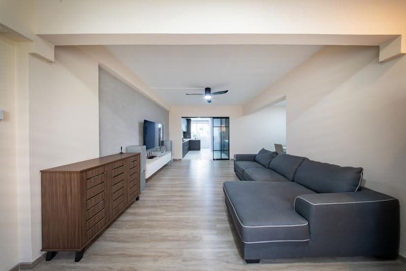 873 Tampines Street 84, 873 Tampines Street 84, Pasir Ris / Tampines, 4 Bedrooms, 1,302 sqft, HDB Flat For Sale, by Carin Pay, 500261697 - Living Room - PropertyGuru.com.sg