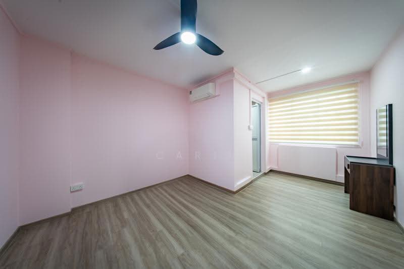 873 Tampines Street 84, 873 Tampines Street 84, Pasir Ris / Tampines, 4 Bedrooms, 1,302 sqft, HDB Flat For Sale, by Carin Pay, 500261697 - Master Bedroom - PropertyGuru.com.sg