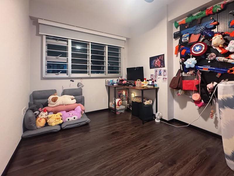 183C Woodlands Street 13, 183C Woodlands Street 13, Admiralty / Woodlands, 3 Bedrooms, 1,216 sqft, HDB Flat For Sale, by Gerri Teo 张蕙荧, 500261714 - Common Bedroom 2 - PropertyGuru.com.sg