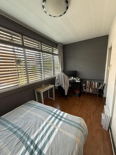Sembawang Springs Estate, Jalan Salang, Sembawang / Yishun, 6 Bedrooms, 3,000 sqft, Terraced House For Sale, by Alvin Lim, 500261717 - Bedroom - PropertyGuru.com.sg