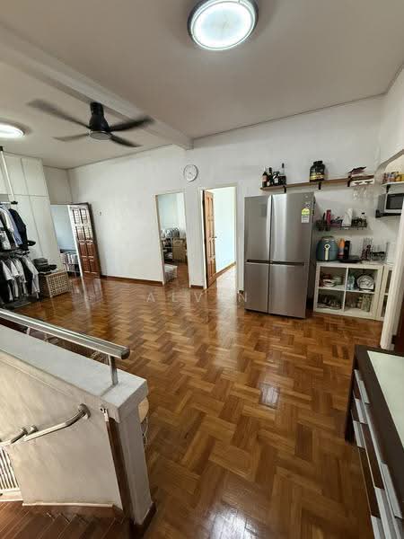 Sembawang Springs Estate, Jalan Salang, Sembawang / Yishun, 6 Bedrooms, 3,000 sqft, Terraced House For Sale, by Alvin Lim, 500261717 - Living Room - PropertyGuru.com.sg
