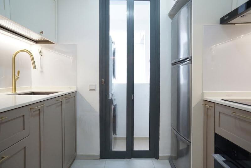 Rochelle At Newton, 188 Keng Lee Road, Newton / Novena, 2 Bedrooms, 1,012 sqft, Condominium For Sale, by Adora Valerie Tay, 500261723 - PropertyGuru.com.sg