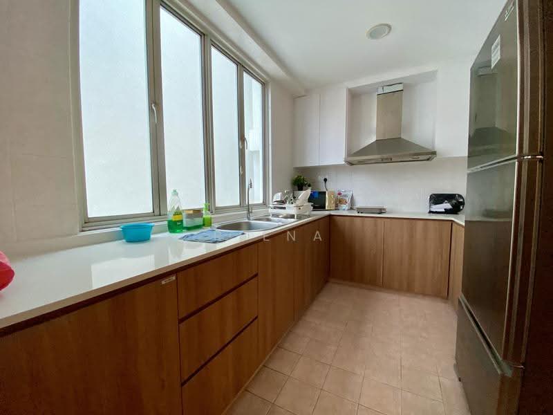 Northoaks, 20 Woodlands Cresent, Admiralty / Woodlands, Room Rental, 280 sqft, Condominium For Rent, by Reena Tan, 500261727 - Kitchen - PropertyGuru.com.sg