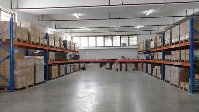 Eunos Warehouse Complex, 1 1, Eunos / Geylang / Paya Lebar, 1,000 sqft, Factory / Workshop (B2) For Rent, by Ssharon Loh, 500261732 - CommercialGuru.com.sg