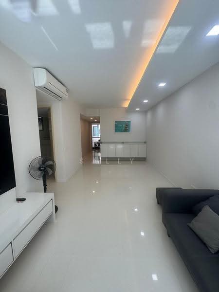 Ferraria Park Condo, 8 Flora Drive, Changi Airport / Changi Village, 2 Bedrooms, 914 sqft, Condominium For Rent, by Sally Cheah, 500261750 - Living Room - PropertyGuru.com.sg