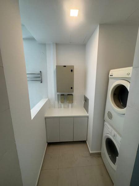 Ferraria Park Condo, 8 Flora Drive, Changi Airport / Changi Village, 2 Bedrooms, 914 sqft, Condominium For Rent, by Sally Cheah, 500261750 - Interior - PropertyGuru.com.sg