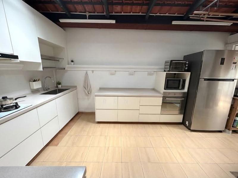 Burgundy Hill, Burgundy Rise, Dairy Farm / Bukit Panjang / Choa Chu Kang, 5 Bedrooms, 3,350 sqft, Semi-Detached House For Sale, by Ben Lee, 500261767 - Kitchen - PropertyGuru.com.sg