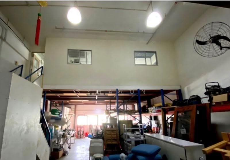 Pioneer Centre, 1 1, Boon Lay / Jurong / Tuas, 1,485 sqft, Factory / Workshop (B2) For Rent, by Ssharon Loh, 500261789 - CommercialGuru.com.sg
