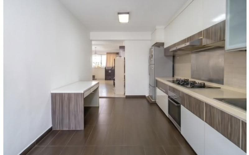 53 New Upper Changi Road, 53 New Upper Changi Road, Bedok / Upper East Coast, 3 Bedrooms, 904 sqft, HDB Flat For Sale, by Esther Chin, 500261802 - Kitchen - PropertyGuru.com.sg