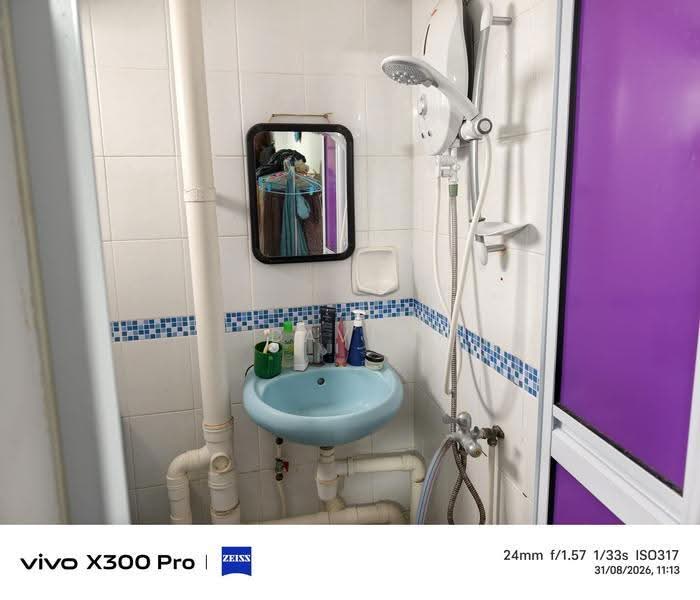 223 Ang Mo Kio Avenue 1, 223 Ang Mo Kio Avenue 1, Ang Mo Kio / Bishan / Thomson, Room Rental, 150 sqft, HDB Flat For Rent, by David Poh, 500261805 - Bathroom - PropertyGuru.com.sg
