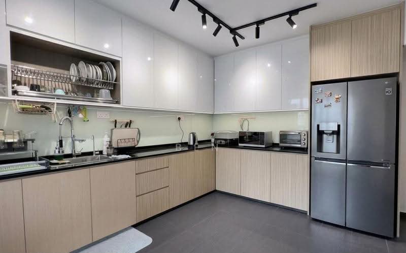 130 Bedok Reservoir Road, 130 Bedok Reservoir Road, Bedok / Upper East Coast, 3 Bedrooms, 1,539 sqft, HDB Flat For Sale, by Ben Wong, 500261806 - Kitchen - PropertyGuru.com.sg