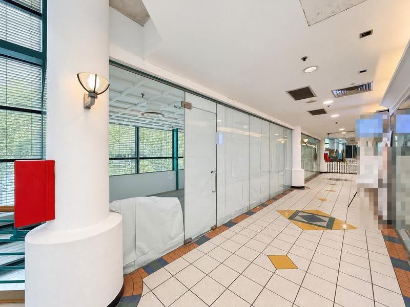 Rare Retail Space @ Prime Orchard Road | Great Visibility, Orchard / River Valley, 850 sqft, Other Retail For Rent, by Sean Pang, 500261815 - Corridor - CommercialGuru.com.sg