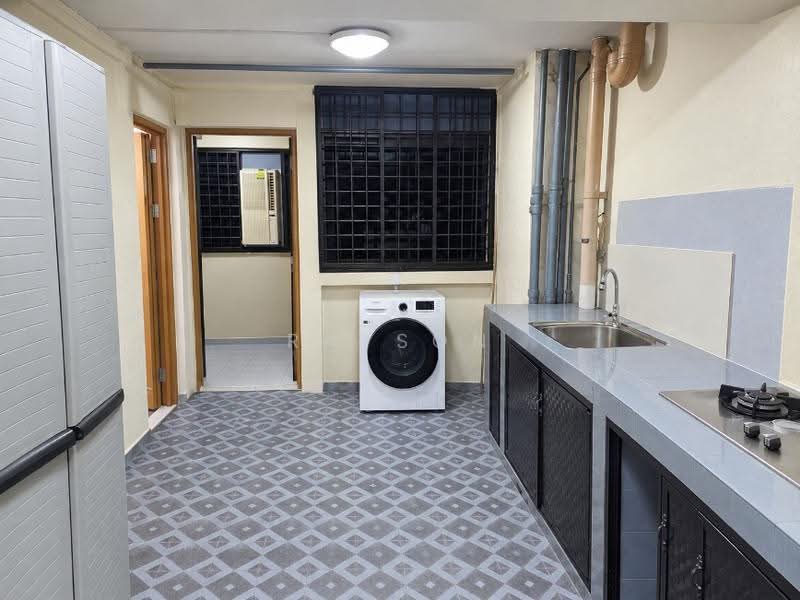 67 Kallang Bahru, 67 Kallang Bahru, Balestier / Toa Payoh, 2 Bedrooms, 700 sqft, HDB Flat For Sale, by Rayson Cheong, 500261871 - Kitchen - PropertyGuru.com.sg