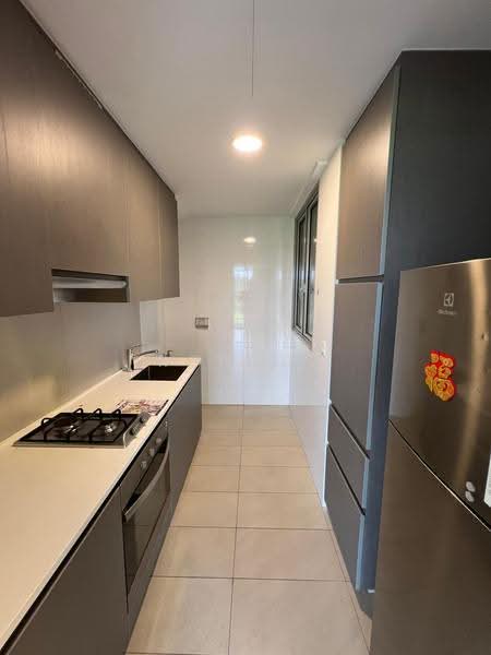 FLO Residence, Punggol Field Walk, Hougang / Punggol / Sengkang, 2 Bedrooms, 786 sqft, Condominium For Sale, by Ronald Ho, 500261873 - Kitchen - PropertyGuru.com.sg