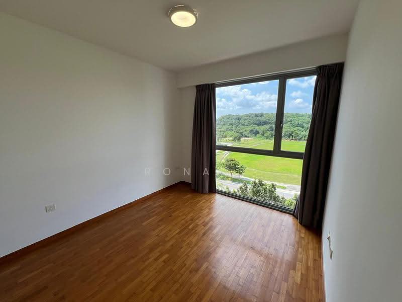 FLO Residence, Punggol Field Walk, Hougang / Punggol / Sengkang, 2 Bedrooms, 786 sqft, Condominium For Sale, by Ronald Ho, 500261873 - Master Bedroom - PropertyGuru.com.sg