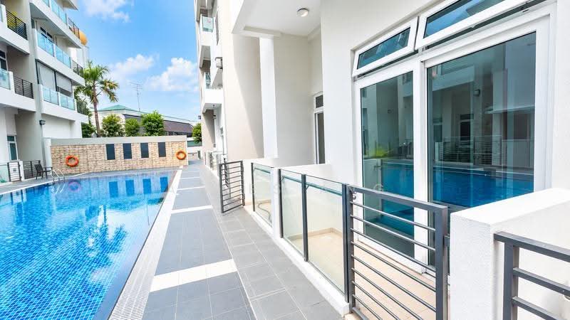 Kovan Grandeur, 118 Tampines Road, Hougang / Punggol / Sengkang, 2 Bedrooms, 570 sqft, Condominium For Rent, by Agnes Ang, 500261874 - Balcony - PropertyGuru.com.sg