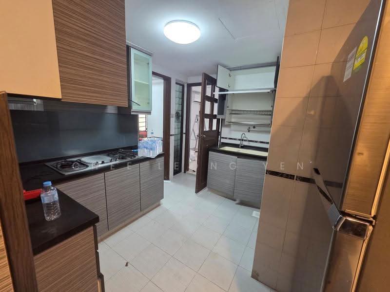The Tanamera, 1 Tanah Merah Kechil Road, Bedok / Upper East Coast, Room Rental, 160 sqft, Condominium For Rent, by Chee Leong Yen, 500261875 - Kitchen - PropertyGuru.com.sg
