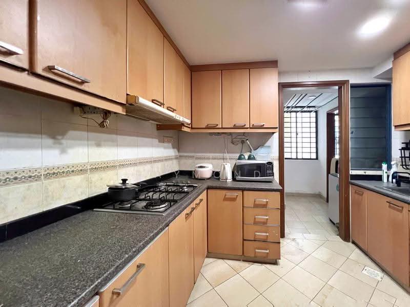 Westcove Condo, 16 West Coast Crescent, Buona Vista / West Coast / Clementi New Town, 3 Bedrooms, 1,206 sqft, Condominium For Rent, by Raymond Tung, 500261887 - Kitchen - PropertyGuru.com.sg