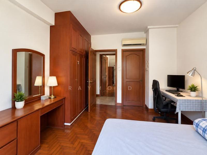 Westcove Condo, 16 West Coast Crescent, Buona Vista / West Coast / Clementi New Town, 3 Bedrooms, 1,206 sqft, Condominium For Rent, by Raymond Tung, 500261887 - Master Bedroom - PropertyGuru.com.sg