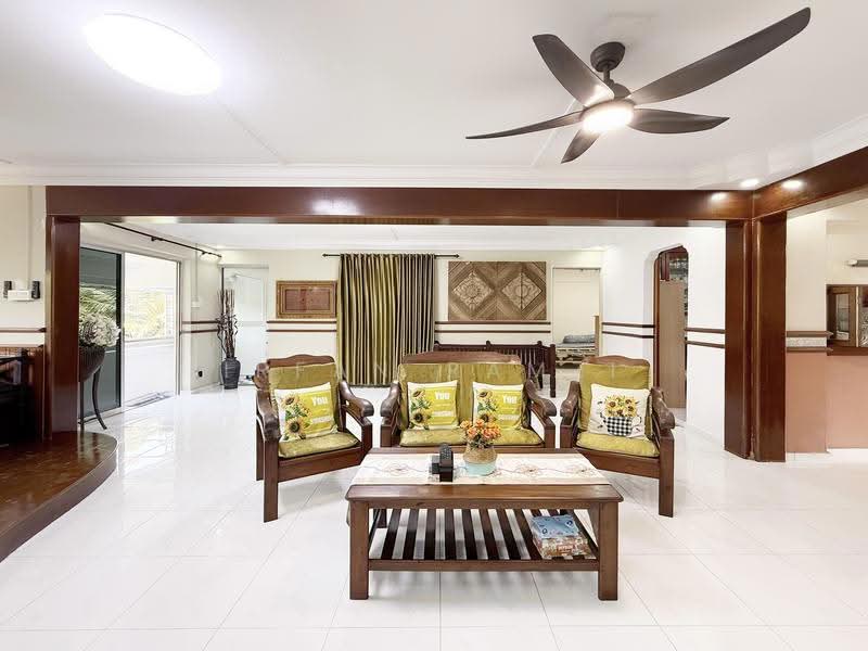 134 Marsiling Road, 134 Marsiling Road, Admiralty / Woodlands, 4 Bedrooms, 1,862 sqft, HDB Flat For Sale, by Irfan Ramzi, 500261888 - Living Room - PropertyGuru.com.sg