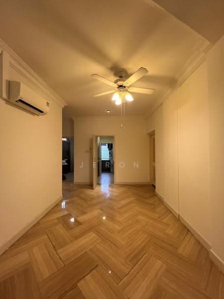 Orange Regency, 101 Fernhill Road, Tanglin / Holland / Bukit Timah, 4 Bedrooms, 1,776 sqft, Apartment For Rent, by Jeron Lee, 500261890 - Interior - PropertyGuru.com.sg