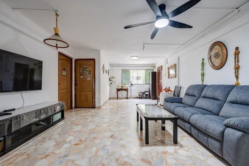 146 Bukit Batok West Avenue 6, 146 Bukit Batok West Avenue 6, Dairy Farm / Bukit Panjang / Choa Chu Kang, 3 Bedrooms, 1,001 sqft, HDB Flat For Sale, by Hakim Halim, 500261898 - Living Room - PropertyGuru.com.sg