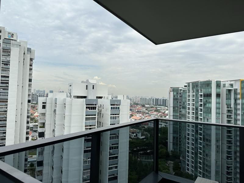 Amber Park, 18 Amber Gardens, East Coast / Marine Parade, 1 Bedroom, 484 sqft, Condominium For Sale, by Bernard Seow, 500261900 - Day View - PropertyGuru.com.sg