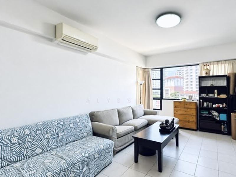 Central Green, 1 Jalan Membina, Alexandra / Commonwealth, 2 Bedrooms, 926 sqft, Condominium For Sale, by Alyssa Poh, 500261917 - Living Room - PropertyGuru.com.sg
