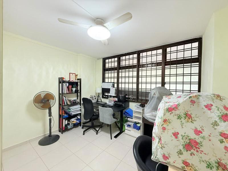 926 Hougang Street 91, 926 Hougang Street 91, Hougang / Punggol / Sengkang, 3 Bedrooms, 1,087 sqft, HDB Flat For Sale, by James Yeo, 500261934 - Study - PropertyGuru.com.sg