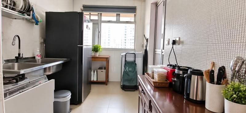 363A Sembawang Crescent, 363A Sembawang Crescent, Sembawang / Yishun, 1 Bedroom, 505 sqft, HDB Flat For Sale, by Jumi J, 500261940 - Kitchen - PropertyGuru.com.sg