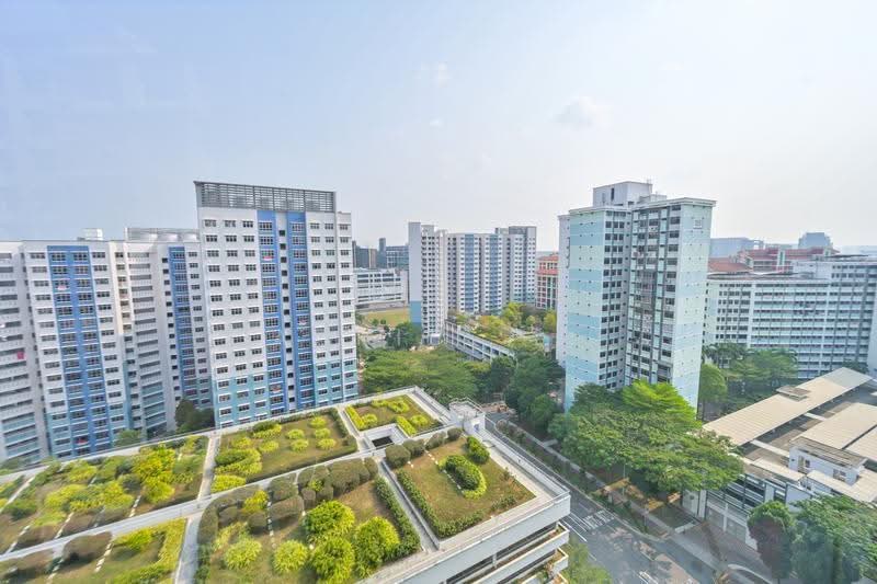 138D Yuan Ching Road, 138D Yuan Ching Road, Boon Lay / Jurong / Tuas, 3 Bedrooms, 958 sqft, HDB Flat For Sale, by Adriel Li Yewen, 500261955 - Exterior - PropertyGuru.com.sg