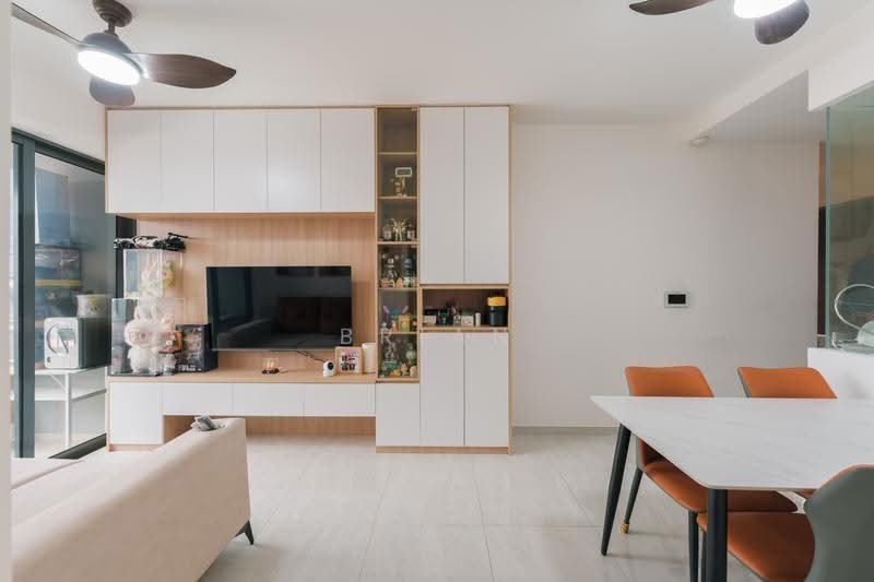 The Florence Residences, 99 Hougang Avenue 2, Hougang / Punggol / Sengkang, 2 Bedrooms, 721 sqft, Condominium For Sale, by Brian Chua, 500261959 - Living Room - PropertyGuru.com.sg