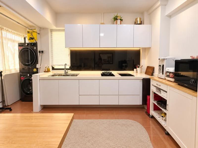 643 Choa Chu Kang Street 64, 643 Choa Chu Kang Street 64, Dairy Farm / Bukit Panjang / Choa Chu Kang, 3 Bedrooms, 1,076 sqft, HDB Flat For Sale, by Zahidah Sauki, 500261970 - Kitchen - PropertyGuru.com.sg