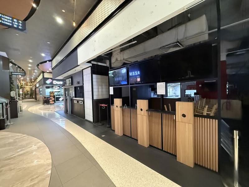 L1 F&B Space @ Changi Business Park | Rarely Available | Great Catchment, Changi Airport / Changi Village, 1,389 sqft, Food & Beverage For Rent, by Sean Pang, 500261979 - Corridor - CommercialGuru.com.sg