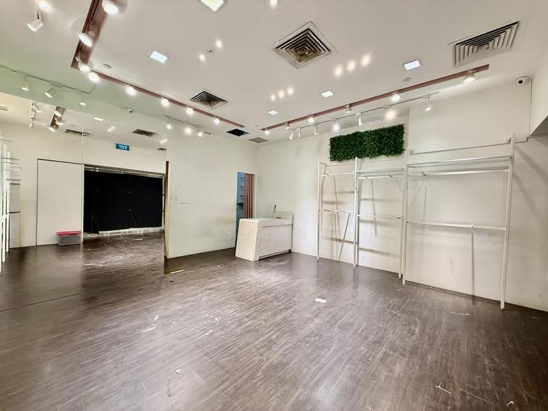 Prime Retail Space @ City Hall Vicinity | Excellent Frontage | Prime Location, City Hall / Clarke Quay, 524 sqft, Other Retail For Rent, by Sean Pang, 500261986 - CommercialGuru.com.sg