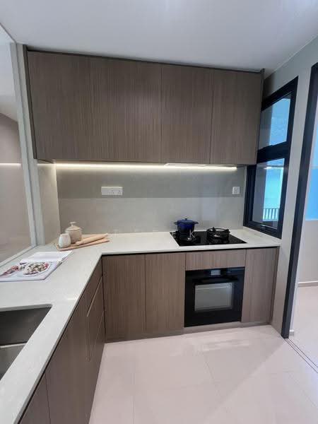 Amberwood at Holland, Tanglin / Holland / Bukit Timah, 5 Bedrooms, 1,335 sqft, Condominium For Sale, by Derek Lim, 500261989 - PropertyGuru.com.sg