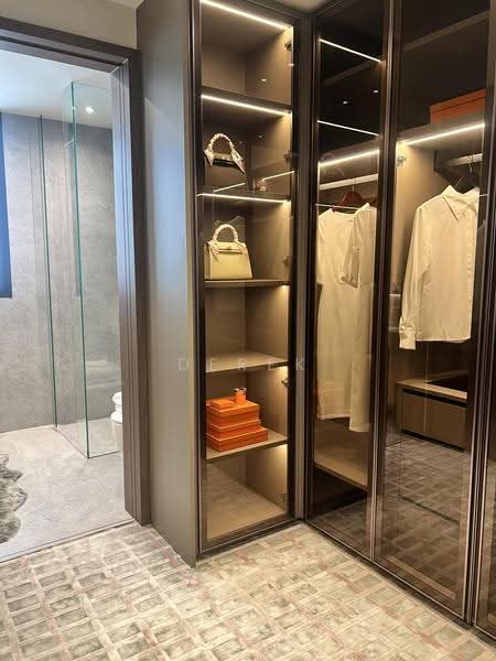 Amberwood at Holland, Tanglin / Holland / Bukit Timah, 5 Bedrooms, 1,335 sqft, Condominium For Sale, by Derek Lim, 500261989 - PropertyGuru.com.sg
