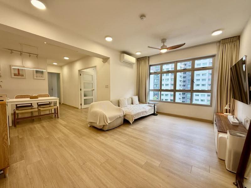 229B Sumang Lane, 229B Sumang Lane, Hougang / Punggol / Sengkang, 3 Bedrooms, 1,001 sqft, HDB Flat For Sale, by Wade Koh, 500262010 - Living Room - PropertyGuru.com.sg