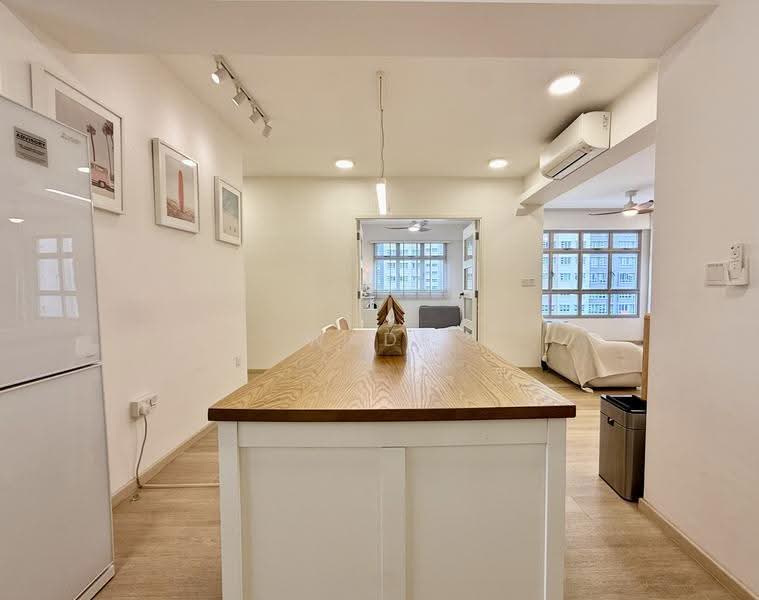229B Sumang Lane, 229B Sumang Lane, Hougang / Punggol / Sengkang, 3 Bedrooms, 1,001 sqft, HDB Flat For Sale, by Wade Koh, 500262010 - Kitchen Area - PropertyGuru.com.sg