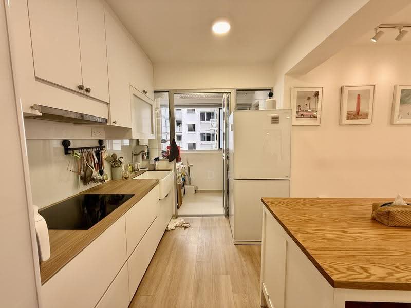 229B Sumang Lane, 229B Sumang Lane, Hougang / Punggol / Sengkang, 3 Bedrooms, 1,001 sqft, HDB Flat For Sale, by Wade Koh, 500262010 - Kitchen - PropertyGuru.com.sg